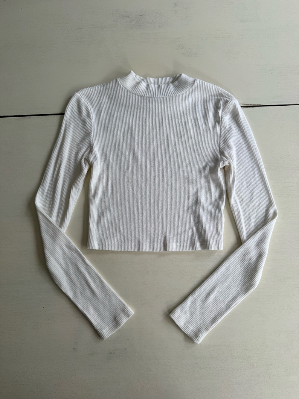 Ribbed Long-Sleeve Crop Top